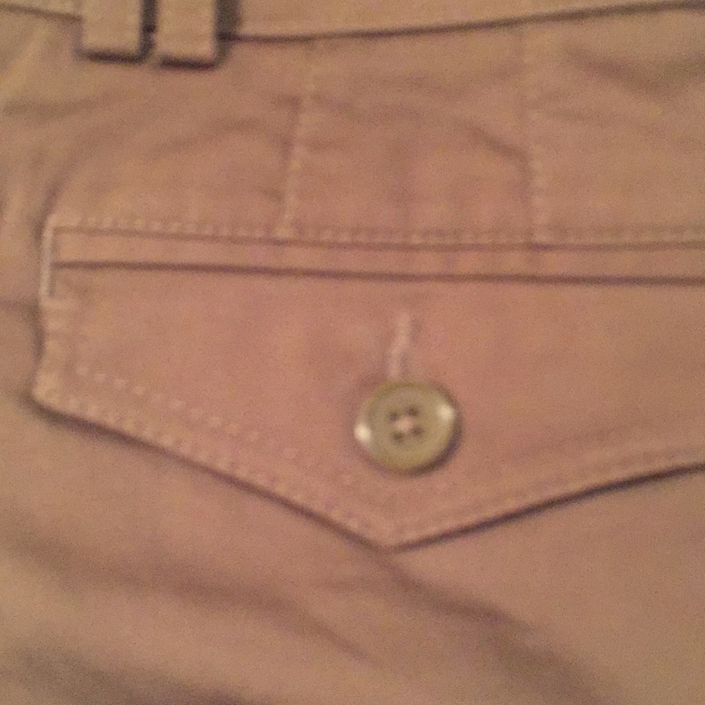 Express Shorts - Picture 6 of 6